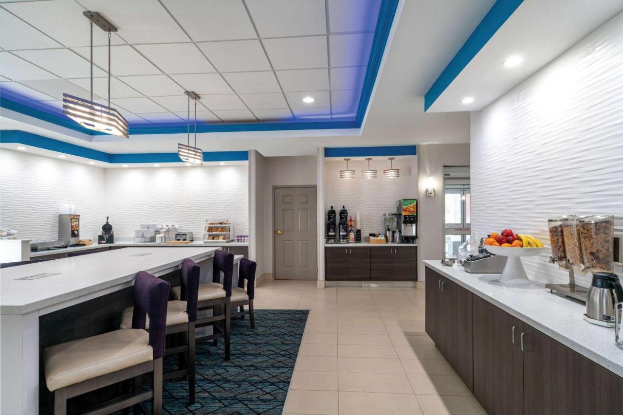 Hotel La Quinta By Wyndham Latham Albany Airport Exteriér fotografie