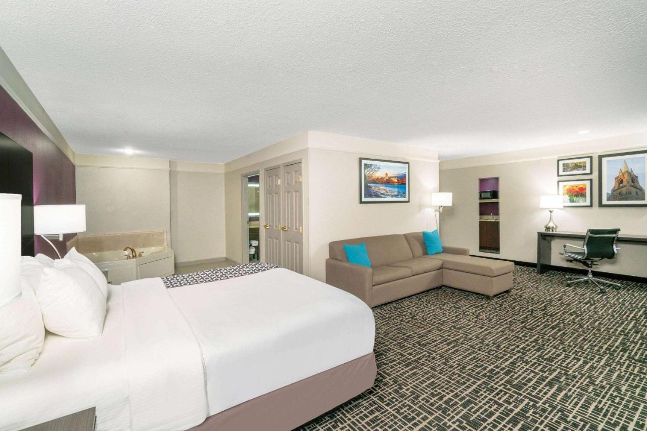 Hotel La Quinta By Wyndham Latham Albany Airport Exteriér fotografie