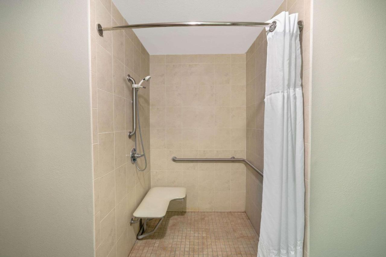 Hotel La Quinta By Wyndham Latham Albany Airport Exteriér fotografie