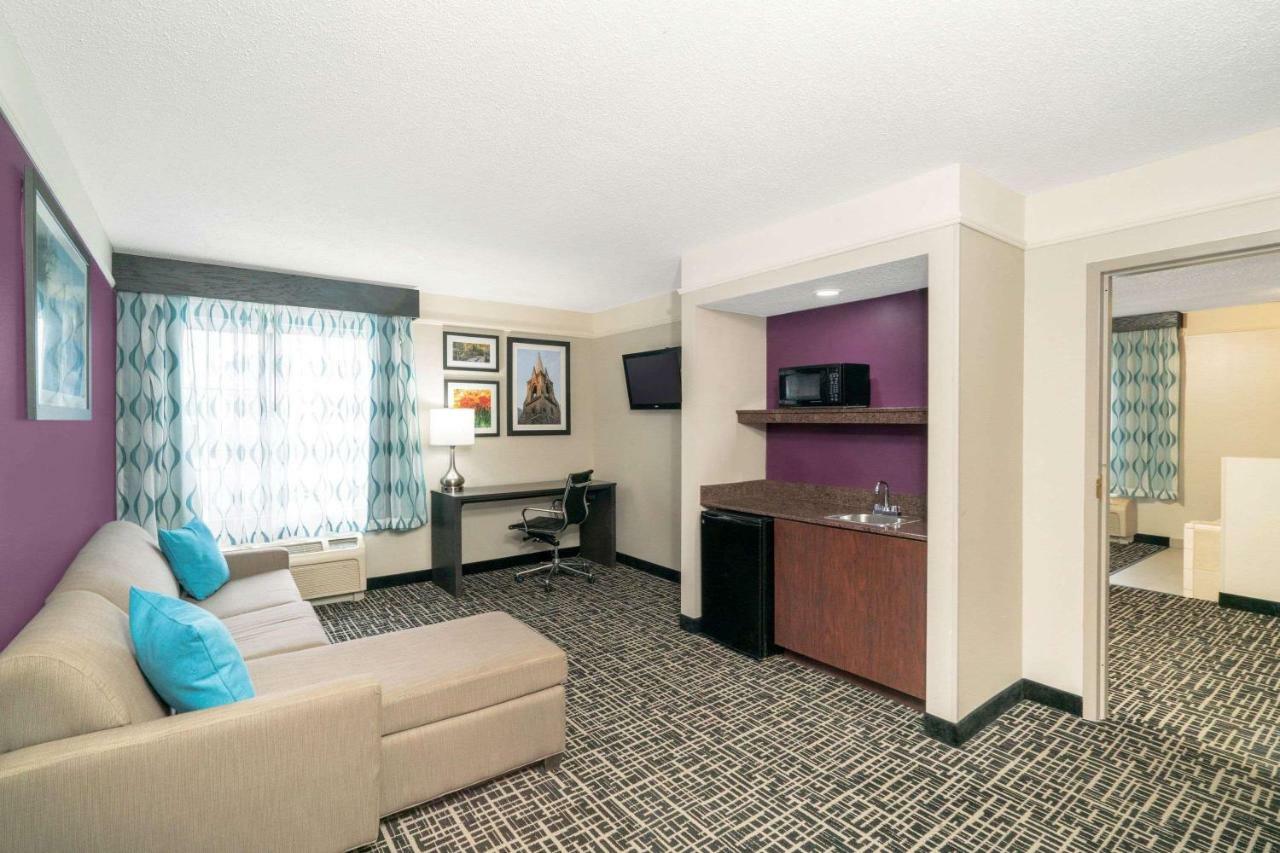 Hotel La Quinta By Wyndham Latham Albany Airport Exteriér fotografie