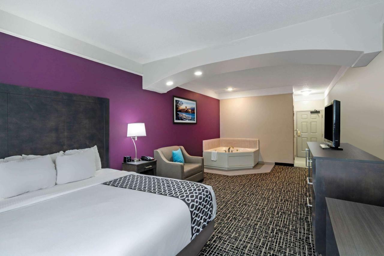 Hotel La Quinta By Wyndham Latham Albany Airport Exteriér fotografie
